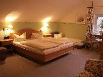 Hotel Berghof Am See 3*